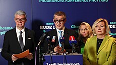 Pr�b�h programové konference hnutí ANO komentovali expremiér Andrej Babi�,...
