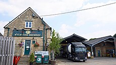 Na snímku je budova pivovaru Wychwood ve Velké Británii. (17. srpna 2016)