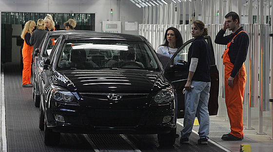 Zahájení sériové výroby automobil Hyundai v Noovicích na Frýdecko-Místecku....