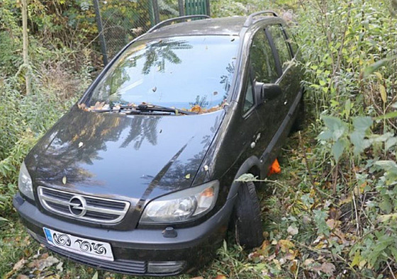 Automobil Opel Zafira, který v Ostrav ukradl recidivista, jen se po dvou...