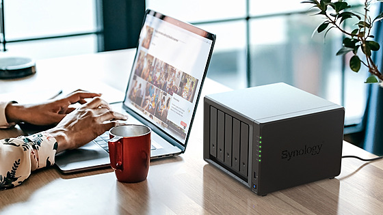 Síové úloit Synology DS1522+