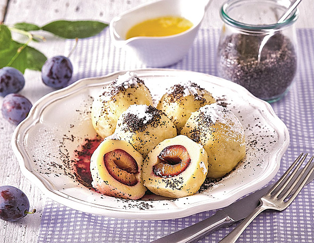 Jak se řekne hezky česky knedlík? „Cizáci“ se v našem jazyce usidlují odjakživa, není třeba z nich mít hrůzu