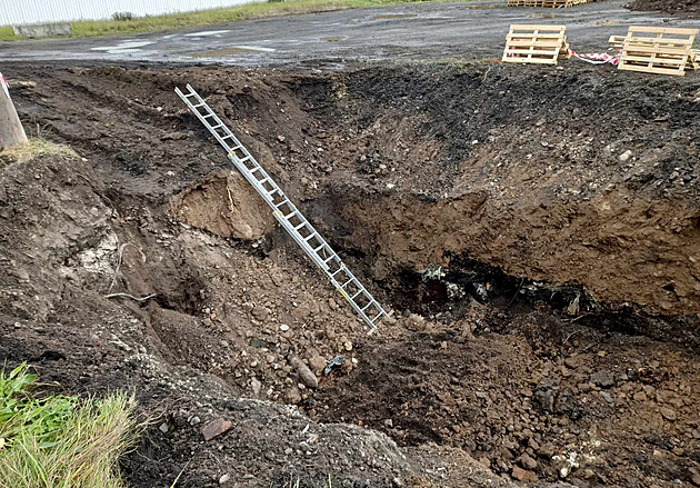 Čtyři letecké pumy nalezené na Teplicku odvezl pyrotechnik k likvidaci