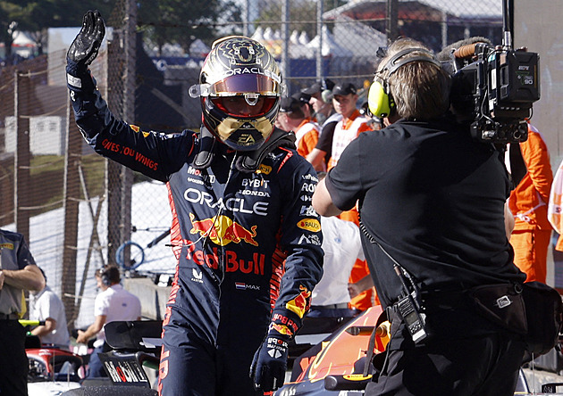 Poslední sprint sezony F1 ovládl v Brazílii šampion Verstappen