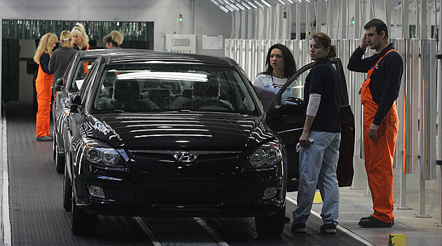 Zahájení sériové výroby automobil Hyundai v Noovicích na Frýdecko-Místecku....