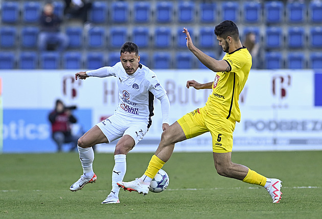 Slovácko - Hradec Králové 0:0, druhý zápas za sebou doma, další ztráta