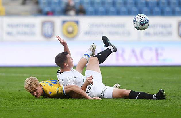 Teplice - M. Boleslav 1:0, na dlouho zhasla světla, v závěru rozhodl Knapík