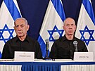Izraelský premiér Benjamin Netanjahu a ministr obrany Joav Galant (28. íjna...