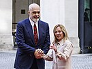 Italská premiérka Giorgia Meloniová a pedseda albánské vlády Edi Rama se...