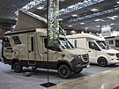 Hymer Venture S je obytn automobil na podvozku Mercedes-Benz Spriter 44, kde...