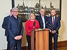 St�nov� vl�da hnut� ANO p�ijela dnes do Plzn�. Na tiskov� konferenci promluvil...
