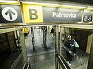 Nový vzhled informaních panel je k vidní ve stanici Palmovka (1. listopadu...