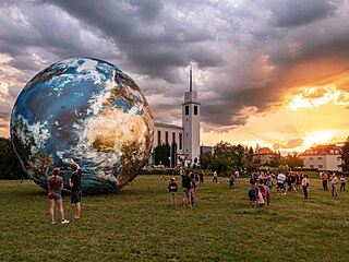 Nafukovací modely planet poblí Hvzdárny a planetárie Brno