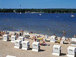 Großer Wannsee pochopiteln nepatí jen nudistm, mají tu jen trvale vymezené...