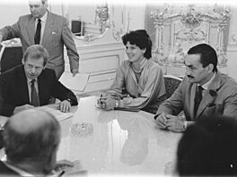 Václav Havel spolen s Karlem Schwarzenbergem  (1. ledna 1990)