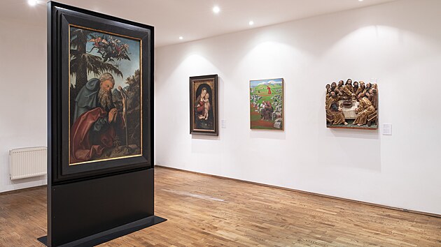Výstavu Betlém je vážná věc doplňují v nedalekém Diecézním muzeu další Knapovy malby s náboženskými motivy, které instituce zařadila ze svého depozitáře do stálé expozice.