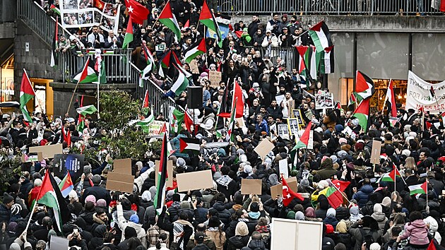 Propalestinsk demonstrace ve Stockholmu (22. jna 2023)
