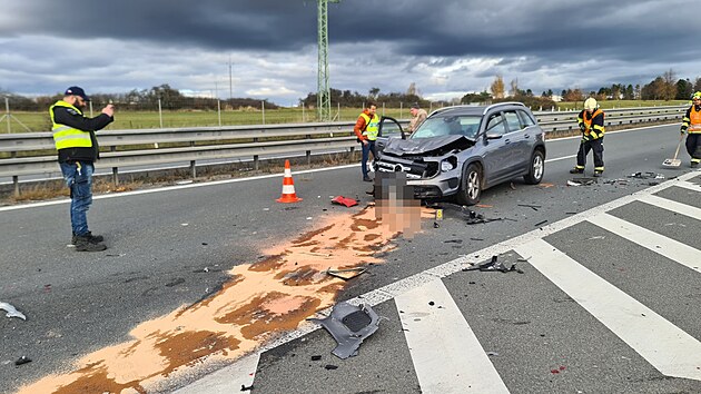 Vn nehoda dvou osobnch aut na dlnici D5 u Rokycan. (7. listopadu 2023)