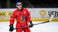 Petr Kodýtek v zeleno-erných rukavicích finského Ilvesu na tréninku eské...