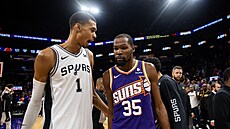 Victora Wembanyamu (San Antonio Spurs) pochválil za výkon proti Phoenix Suns i...