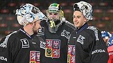 Trio eských branká na tréninku hokejové reprezentace. Zleva Adam Brízgala,...