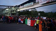 Rozsáhlé protesty proti prodlouení tby mdi si v Panam. (8. listopadu 2023)