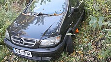 Automobil Opel Zafira, který v Ostrav ukradl recidivista, jen se po dvou...