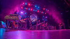 The Machine performs Pink Floyd byla zalo�ena v 1988