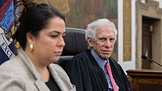 Soudce Arthur Engoron pedsedá civilnímu procesu s bývalým prezidentem Donaldem...