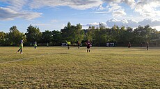 Fotbalisté ´Úpohlav v zápase na p�d� Zaho�an.