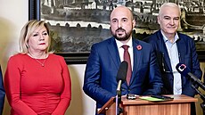 Zástupci stínové vlády hnutí ANO