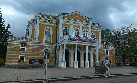 Budova Západoeského divadla Cheb.