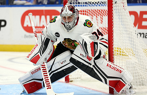 Petr Mrázek v brán� Chicago Blackhawks