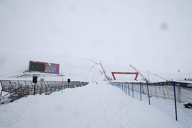 Počasí nedopřálo lyžařům ani podruhé, sjezd SP v Zermattu se neuskuteční