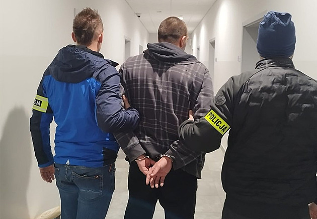 Polští policisté zadrželi dezinformátora Čermáka. Měl namířeno do Běloruska