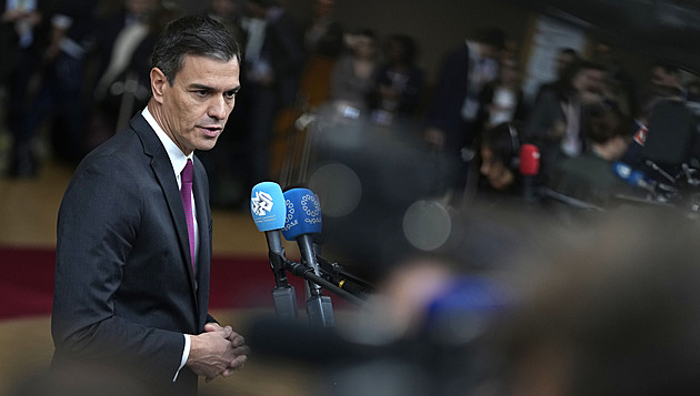 Španělsko jedná o důvěře pro premiéra, získat by ji mohl díky amnestii pro Katalánce