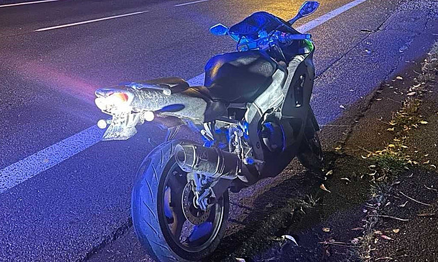 Motorkář, kterého zastavila policie ve Frýdku-Místku, spáchal jedinou jízdou...