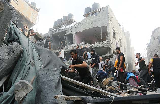 Hamás a Izrael zřejmě zvažují výměnu zajatců. Bojovníci Hamásu tvrdí, že je celá Gaza podminovaná