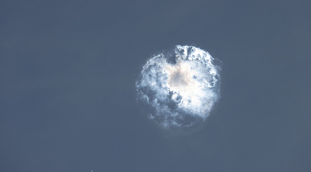 Muskovi nevyšel ani druhý test. Starship dosáhla vesmíru, pak explodovala