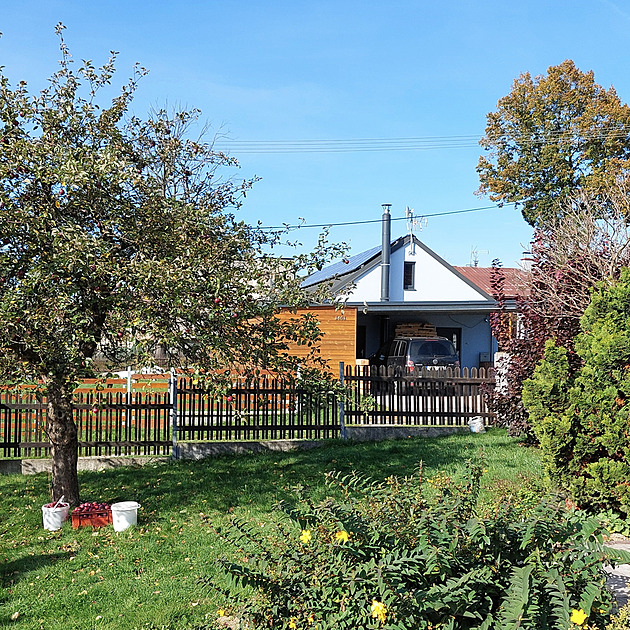 Postavili si dům za dva miliony. Nechali se inspirovat u předků