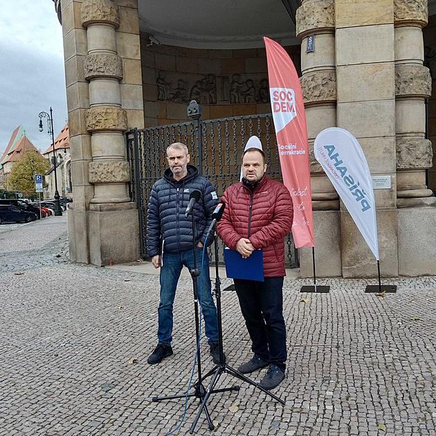 Boj proti růstu cen elektřiny spojil Šmardu a SOCDEM se Šlachtovou Přísahou