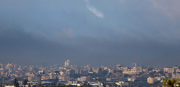 Izraelci zaútočili na uprchlické tábory, tvrdí Palestinci. Zemřelo nejméně 15 lidí