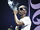 Snoop Dogga si lze bez jointu jen tko pedstavit.