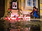 Lidé v Praze uctili památku Karla Schwarzenberga. (13. listopadu 2023)