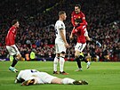 Bujaré oslavy hrá Manchesteru United po gólu Victora Lindelofa (2) v utkání s...