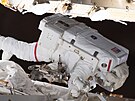 Astronautka NASA a letová inenýrka Expedice 70 Jasmin Moghbeliová je na snímku...