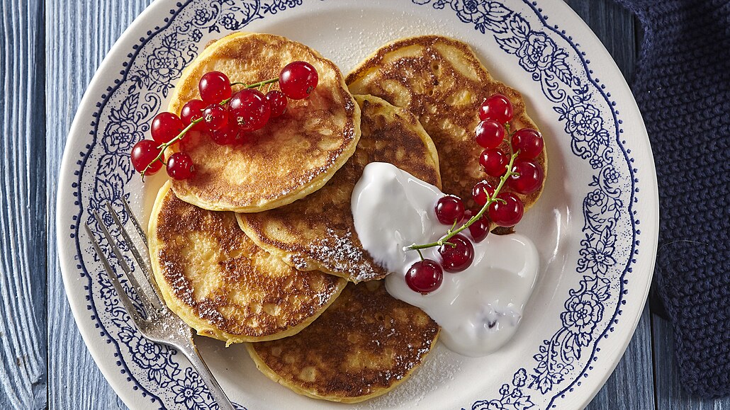 Mrkvové lívance s jogurtem