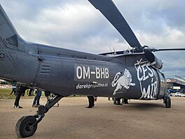 Legendární vrtulník UH-60 Black Hawk estmír. (17. listopadu 2023)