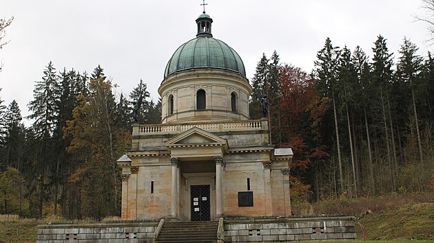 Mauzoleum rodin Klein v Sobotn. Opravy monumentln stavby budou pokraovat jet nkolik let.