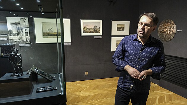 V Ostravském muzeu připomíná slavnou huť výstava. Jejím kurátorem je historik Roman Bertha (na snímku).